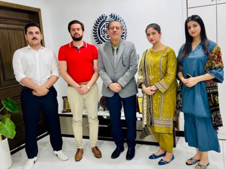 SACH Institute Leadership hold meeting with Dr. Baseer Khan Achakzai, Former DG Health